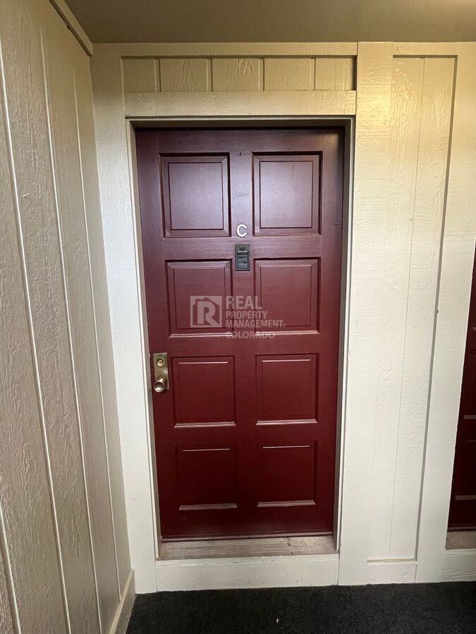 7256 S Xenia Cir #C - Photo 4 of 36