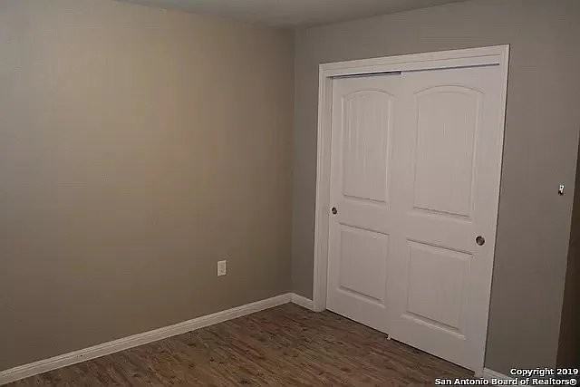 10418 Legacy Hl - Photo 5 of 19