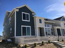 featured image of 1044 W Narrows Ln