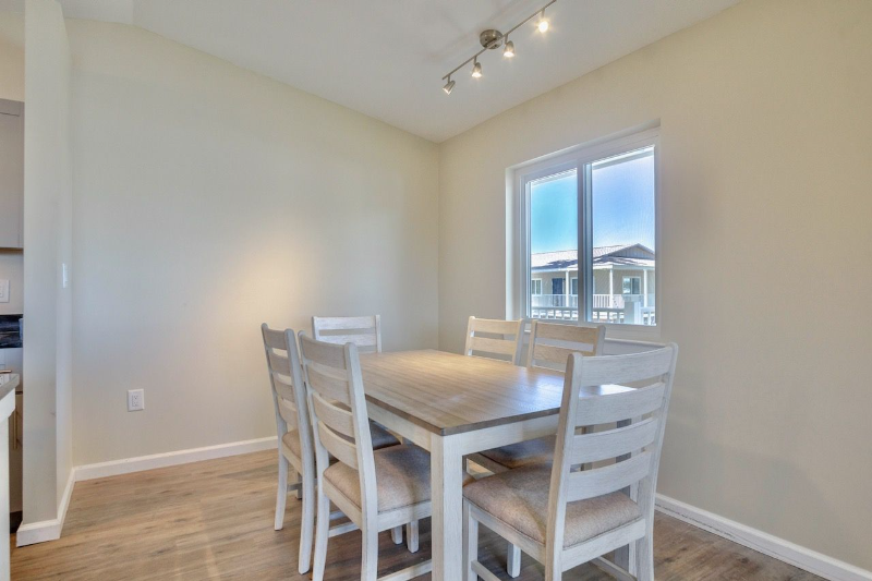 240 Harmon Ave #213 - Photo 3 of 11