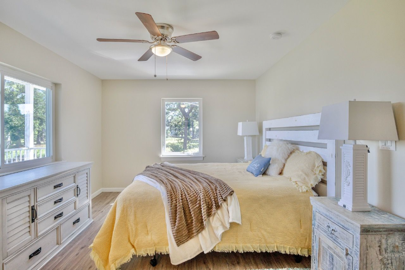 240 Harmon Ave #213 - Photo 7 of 11