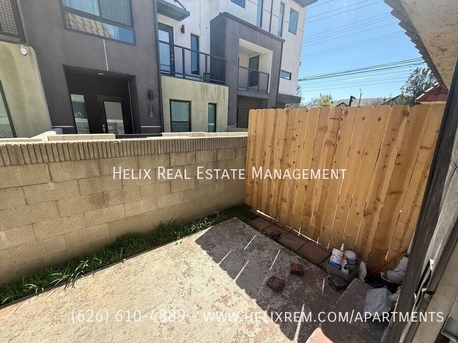 731 W Duarte Rd #13 - Photo 6 of 17