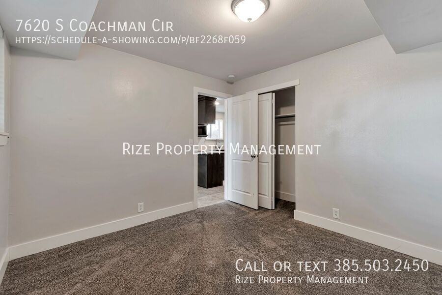 7620 S Coachman Cir - Photo 4 of 20