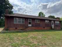 19 Wedgefield Dr #A - Photo 1 of 1