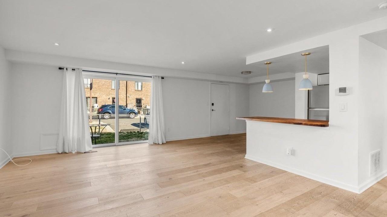 1321 I St Ne - Photo 3 of 28