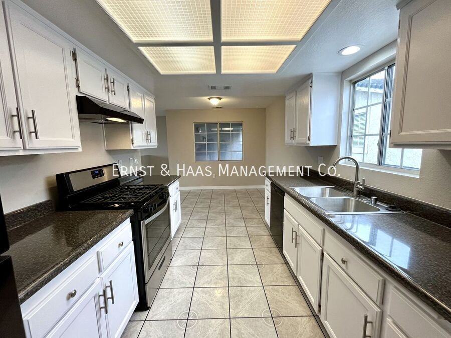 9515 Harvard St #C - Photo 2 of 11