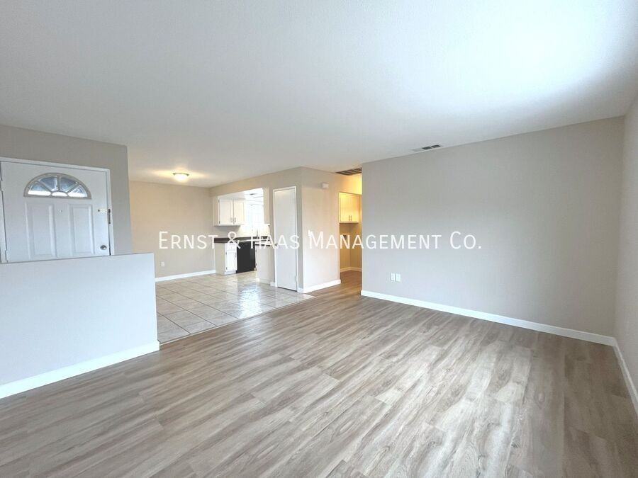 9515 Harvard St #C - Photo 5 of 11