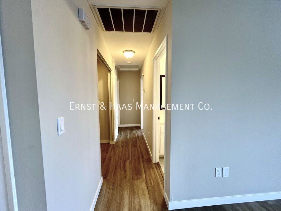 9515 Harvard St #C - Photo 6 of 11