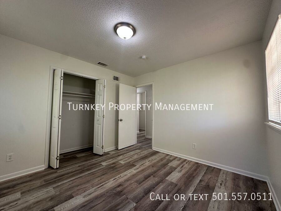 4112 Elam St - Photo 7 of 15