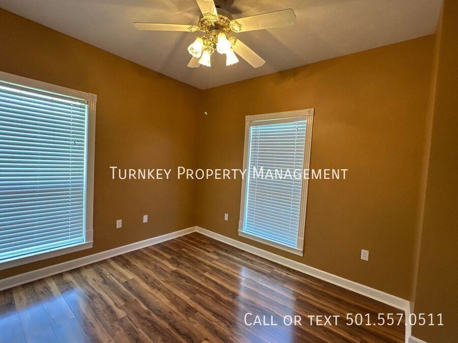 18 Kimberly Dr - Photo 4 of 14
