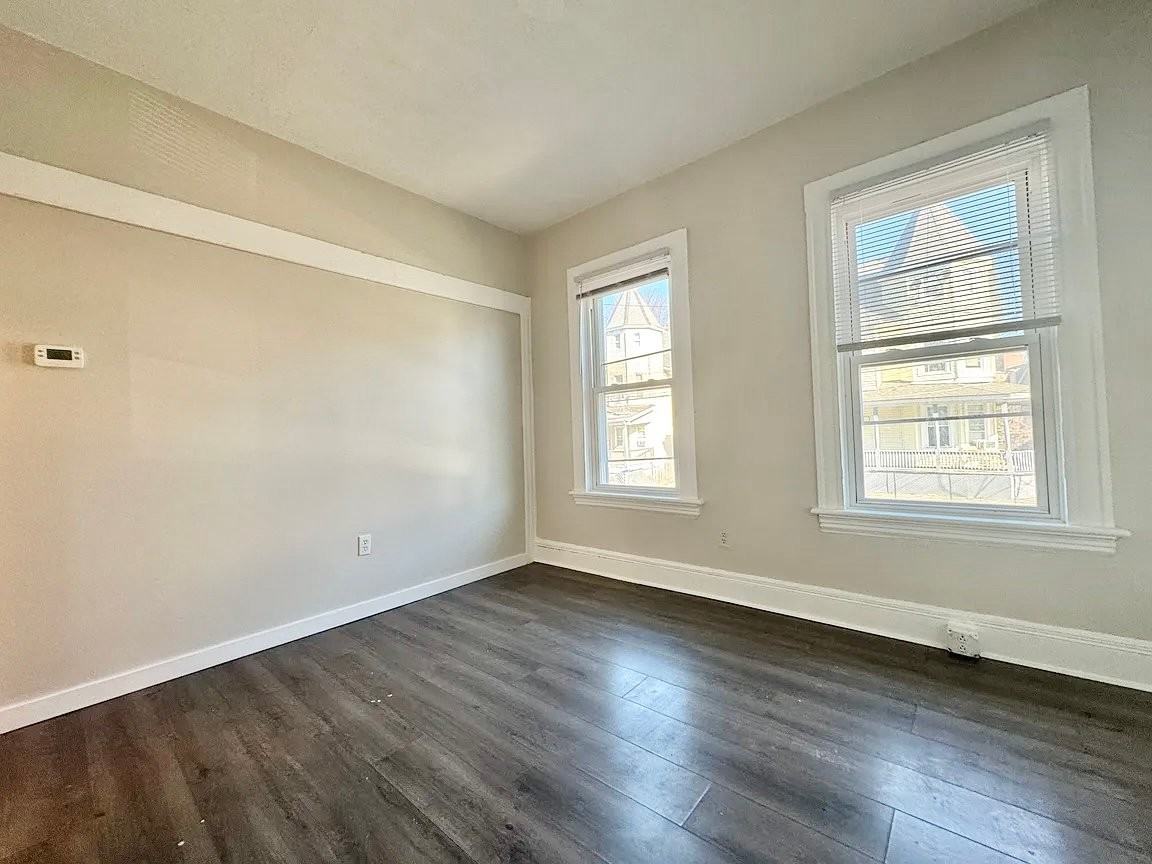 75 Sanford Ave #1 - Photo 6 of 12