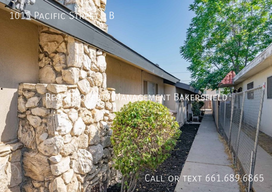 1015 Pacific St #B - Photo 2 of 19