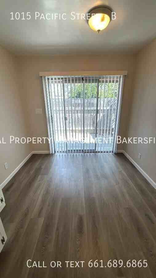 1015 Pacific St #B - Photo 5 of 19