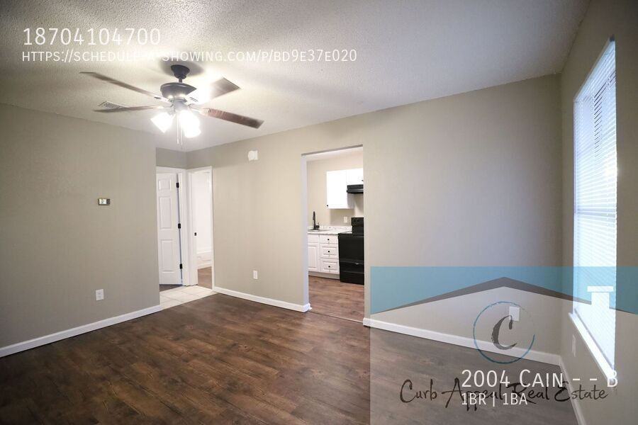 2004 Cain St #B - Photo 3 of 14
