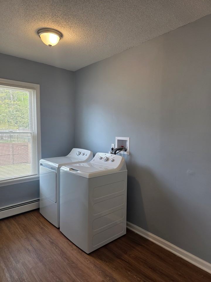 480 E Main St - Photo 6 of 19