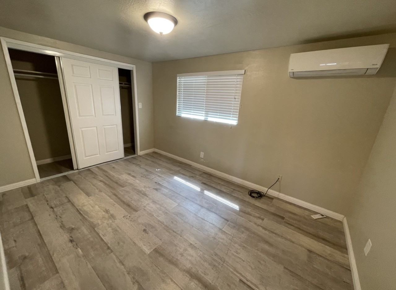 2101 S State St - Photo 5 of 8