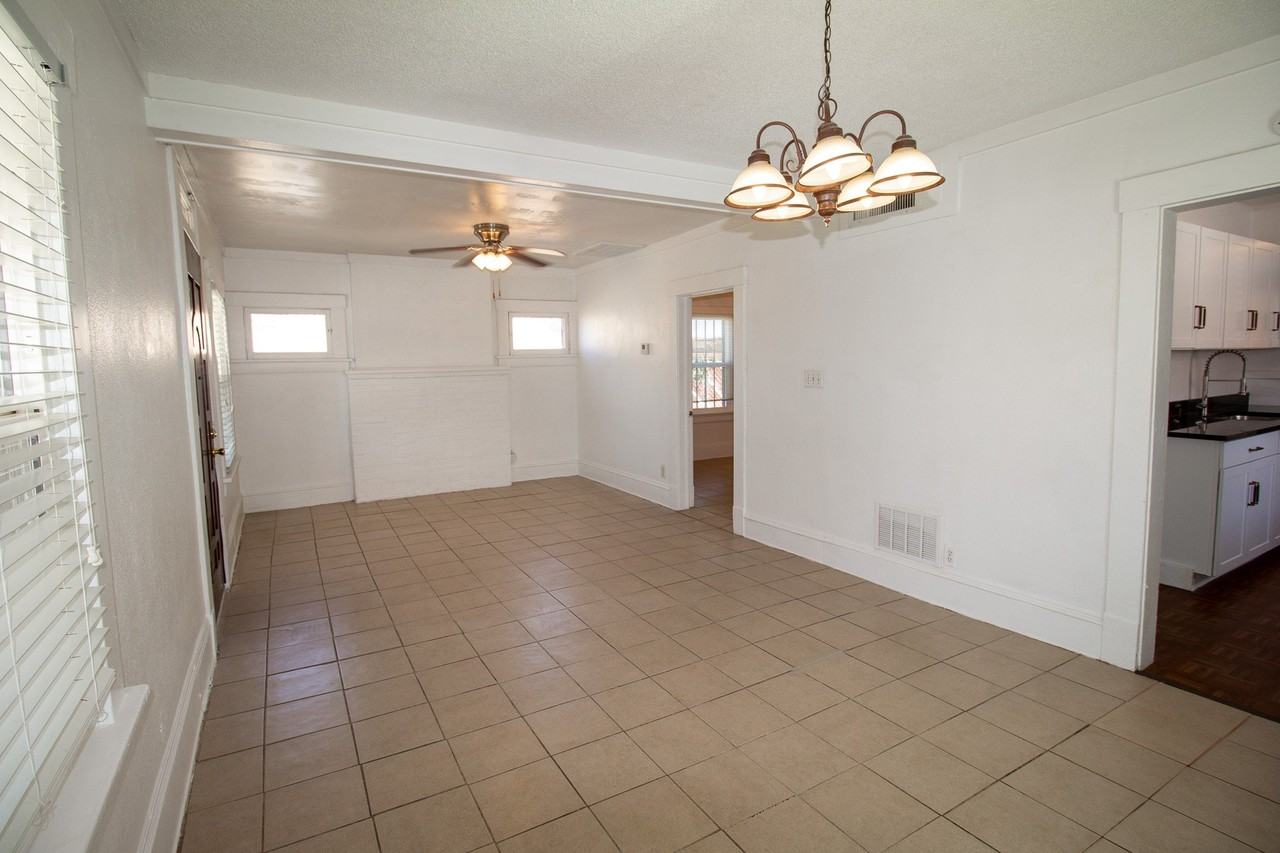 3510 Porter Ave #1 - Photo 4 of 17