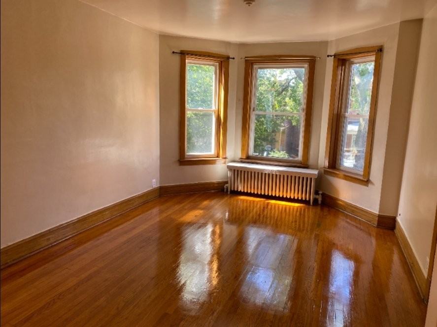 5939 S Maplewood Ave #2 - Photo 4 of 9