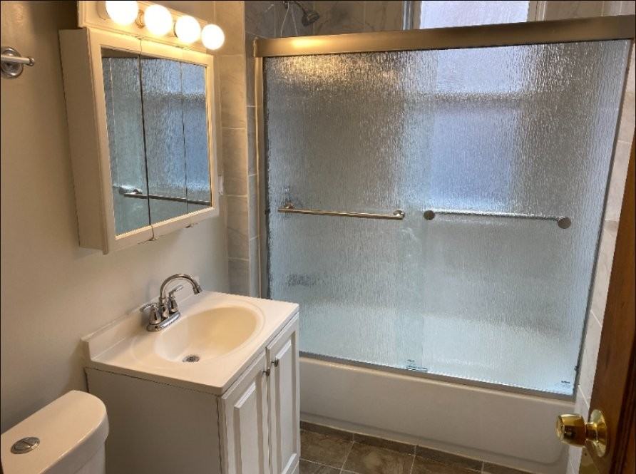 5939 S Maplewood Ave #2 - Photo 7 of 9