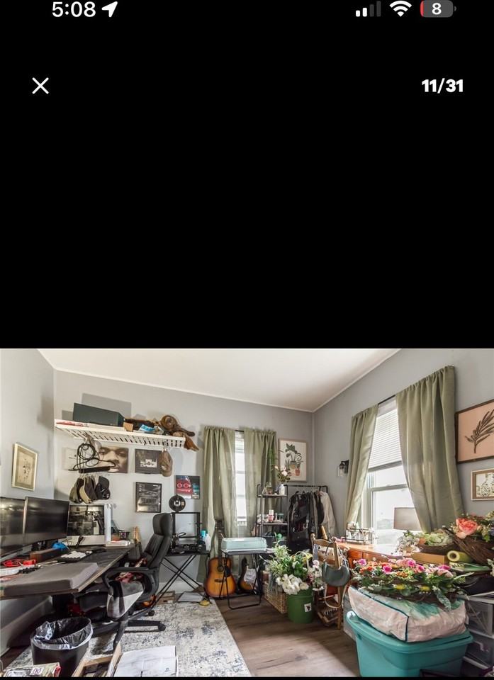 221 Mason St - Photo 4 of 9
