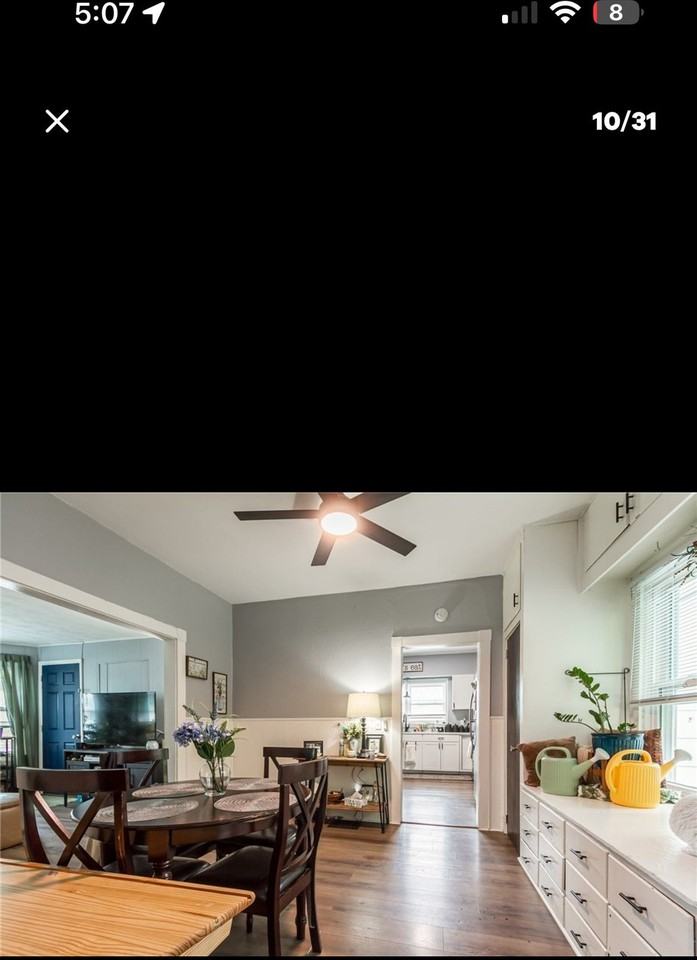 221 Mason St - Photo 5 of 9