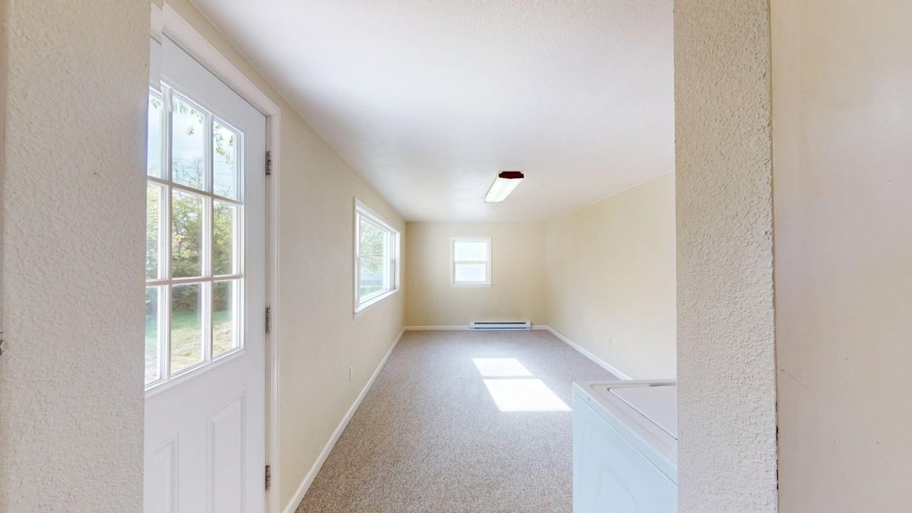 2525 S Clayton St #1 - Photo 7 of 36