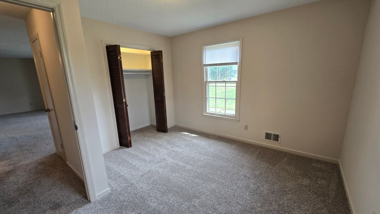 33 Nesbitt St #A - Photo 7 of 14