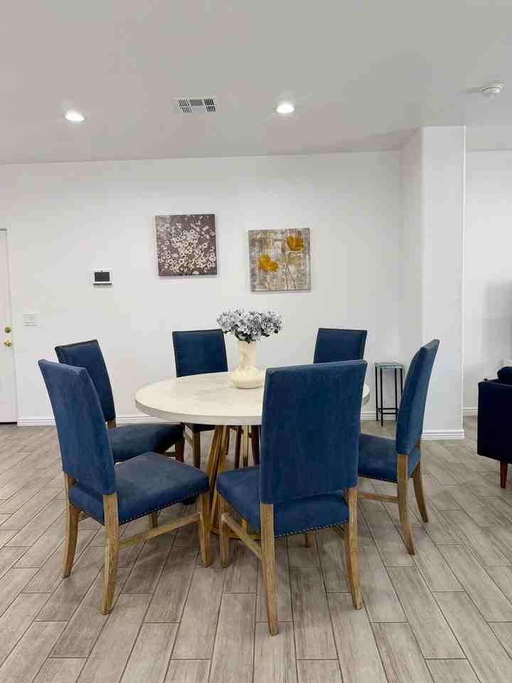 6745 N 53rd Dr - Photo 7 of 18