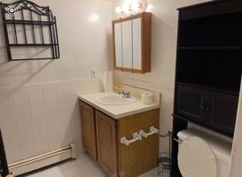featured image of 914 Monroe St #1