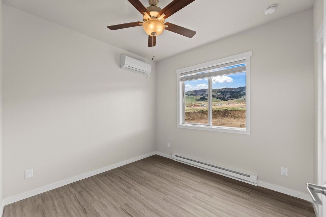 31 Diamond View Ln - Photo 2 of 12