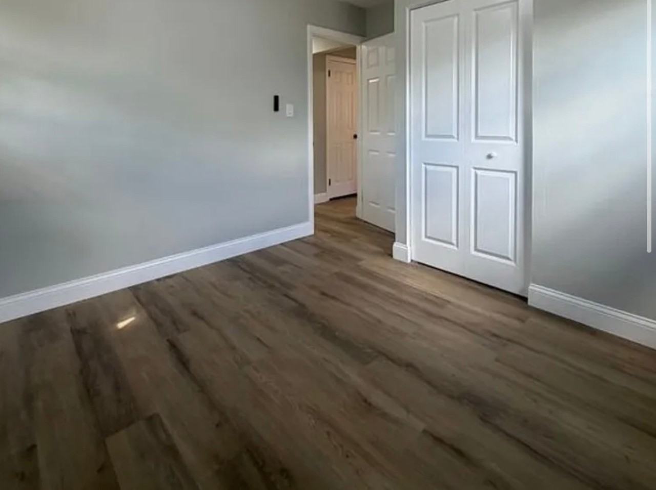 12102 Imperial Ave - Photo 4 of 7
