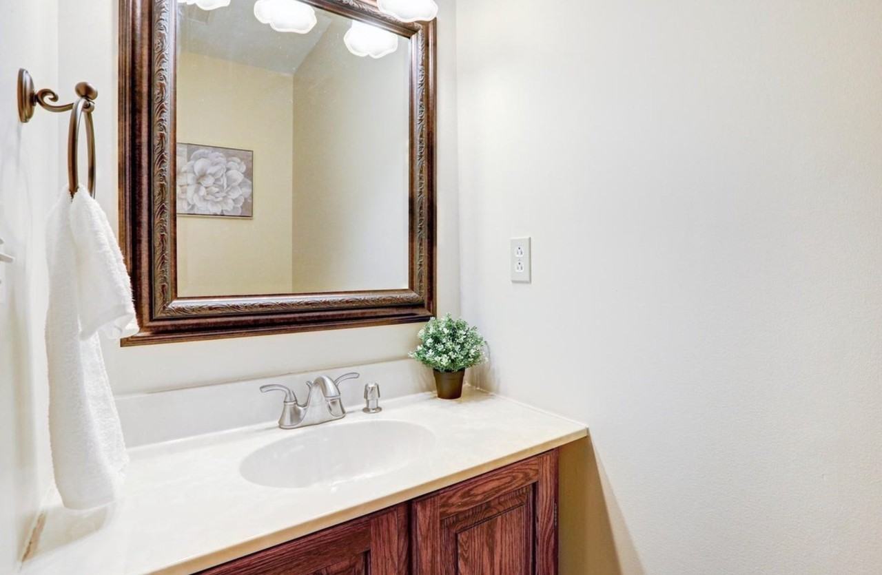 4024 Rosetree Ln - Photo 6 of 13