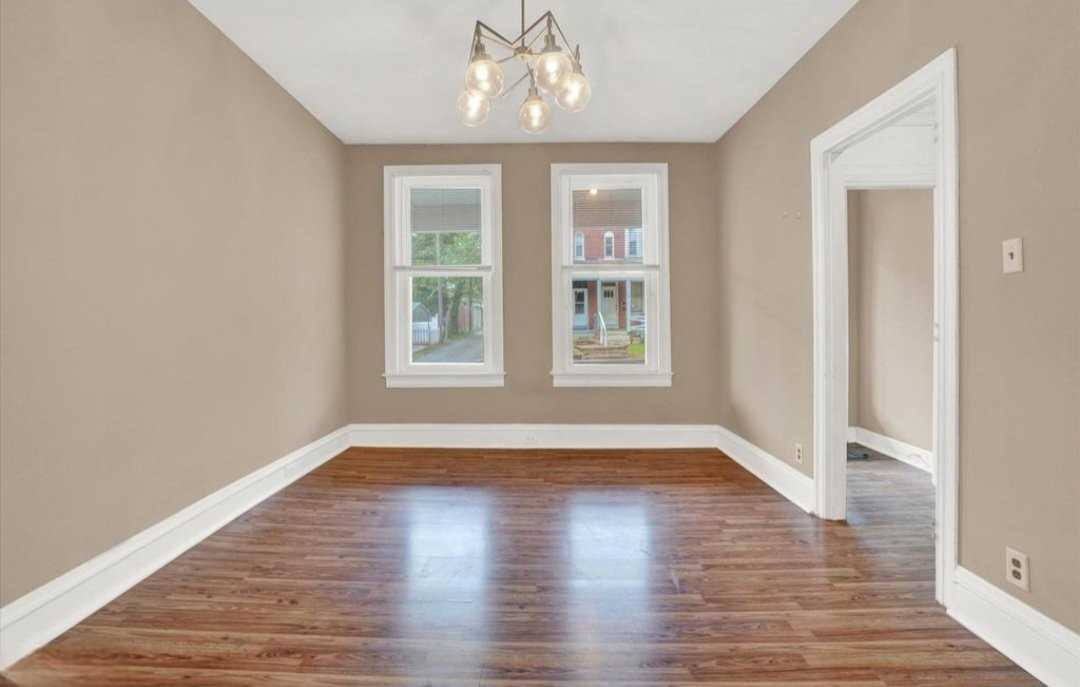 213 Kurtz Ave - Photo 4 of 5