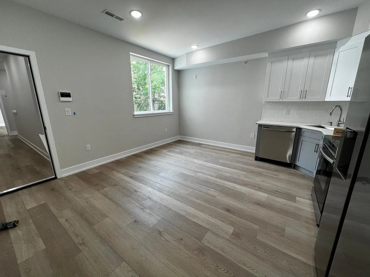 719 N 35Th St Philadelphia, Pa 19104, Usa #A - Photo 7 of 18