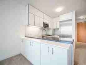 318 Spear St #8E - Photo 1 of 1