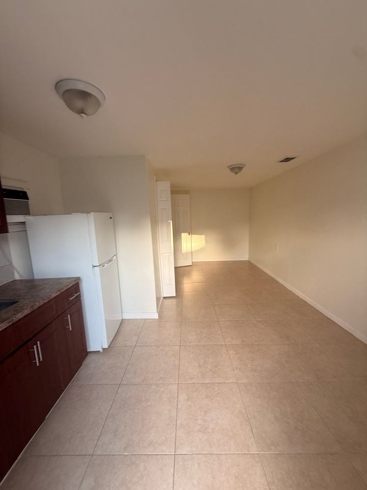 5230 Swave - Photo 2 of 3