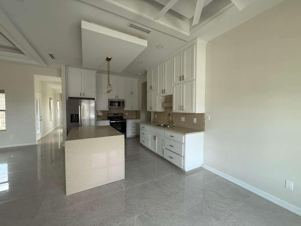 3601 E Alexa St - Photo 4 of 20