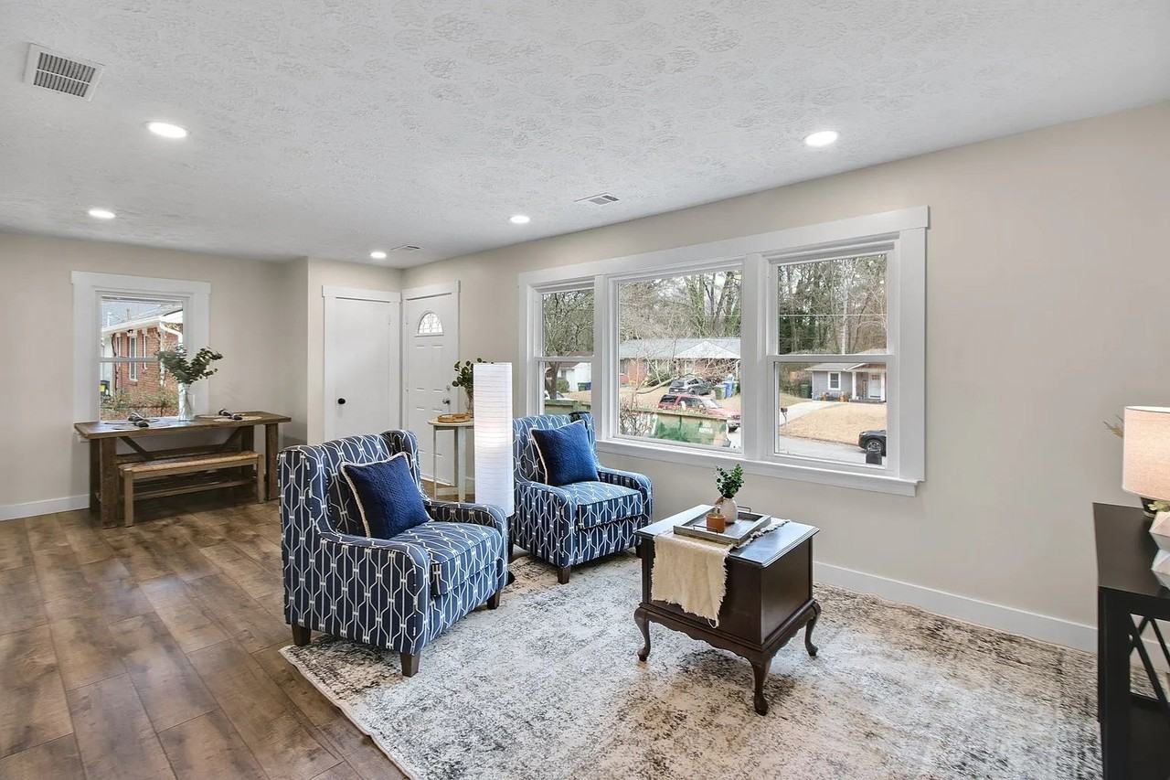 488 Park Valley Dr Nw - Photo 3 of 6
