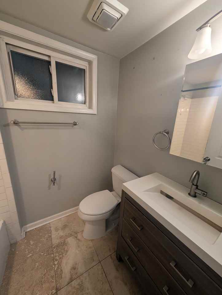 5045 Call Pl Se #203 - Photo 5 of 20