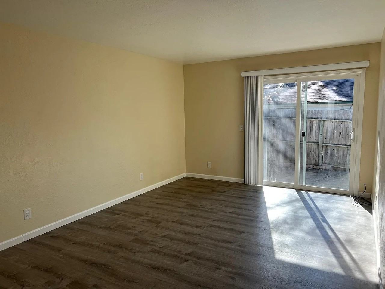 1400 17th Ave - Photo 7 of 15