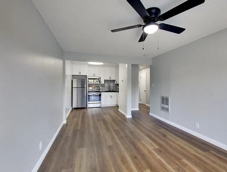 14400 E 14th St #38 - Photo 3 of 15