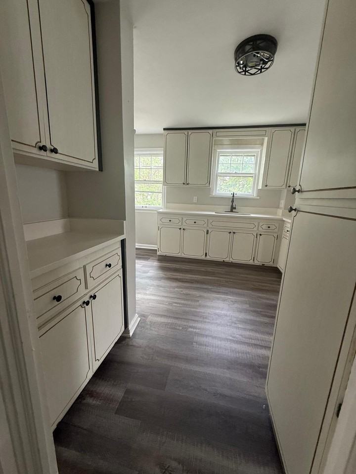 11209 Langton Ave - Photo 3 of 15