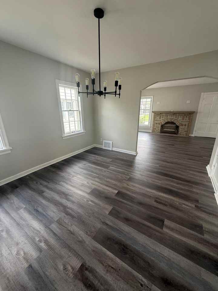 11209 Langton Ave - Photo 5 of 15