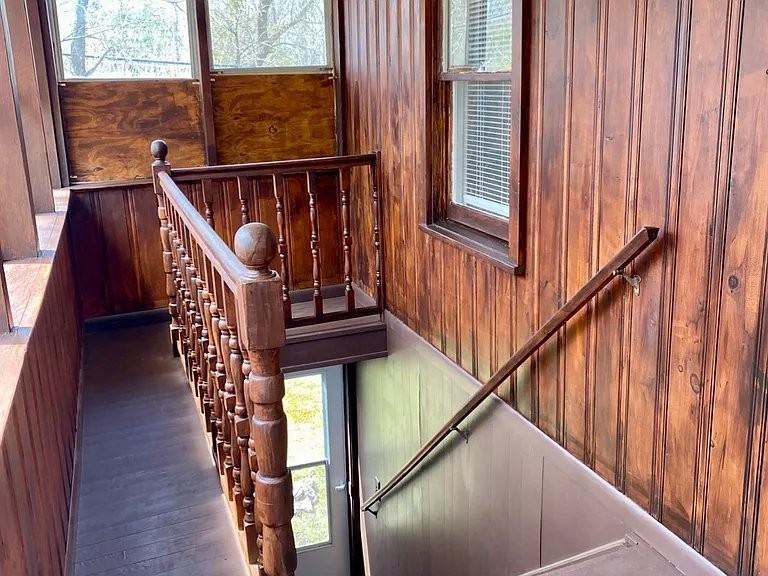 204 Maple Ave #B - Photo 2 of 14