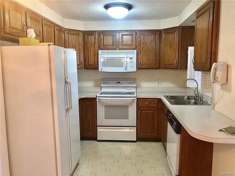 670 Youngs Rd #C - Photo 2 of 9