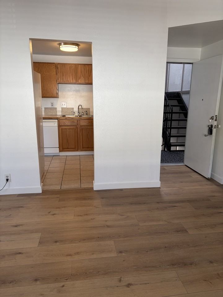 3538 Parkway Boulevard3 #3 - Photo 5 of 24