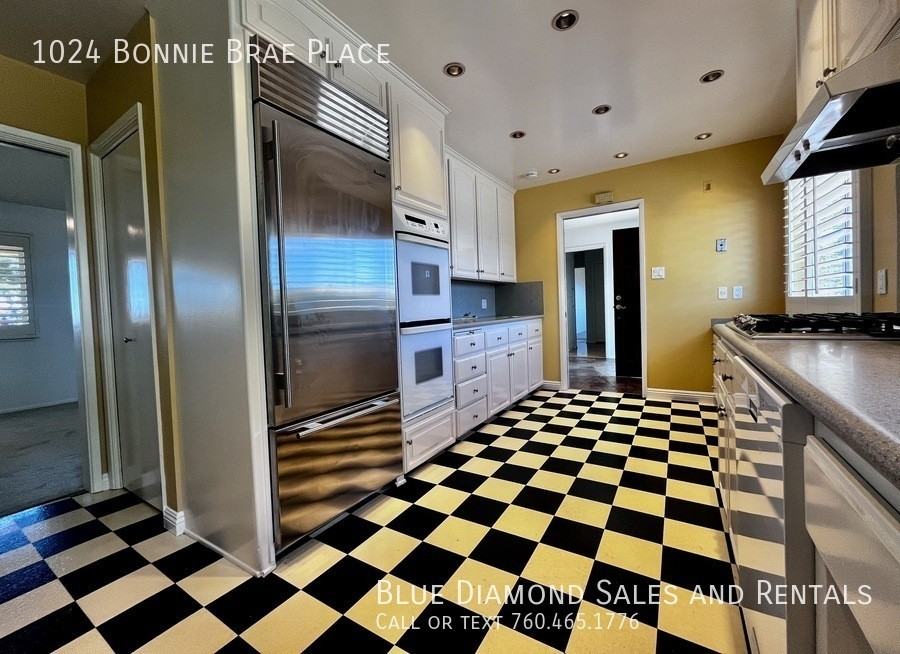 1024 Bonnie Brae Pl - Photo 7 of 40