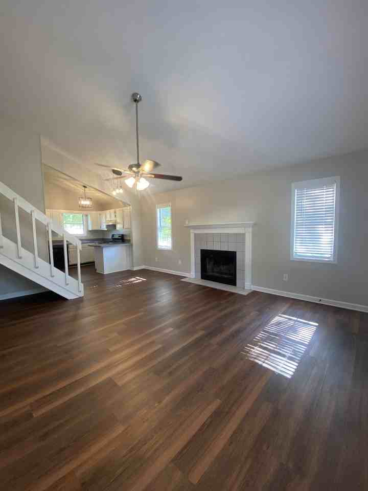 145 Viking DriveApartment #1 - Photo 2 of 10