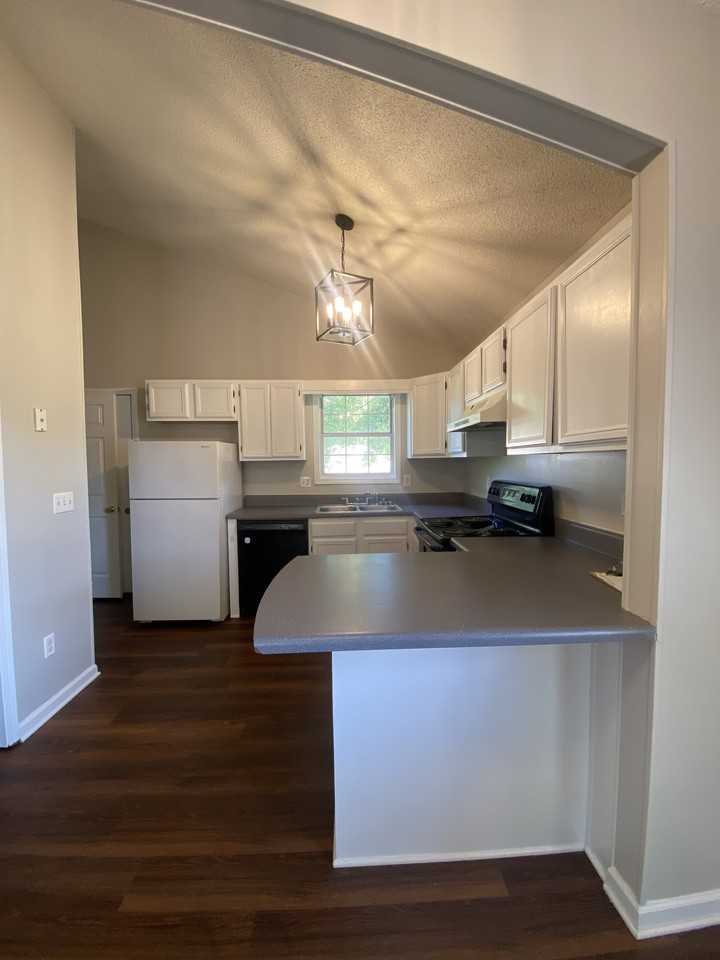 145 Viking DriveApartment #1 - Photo 3 of 10