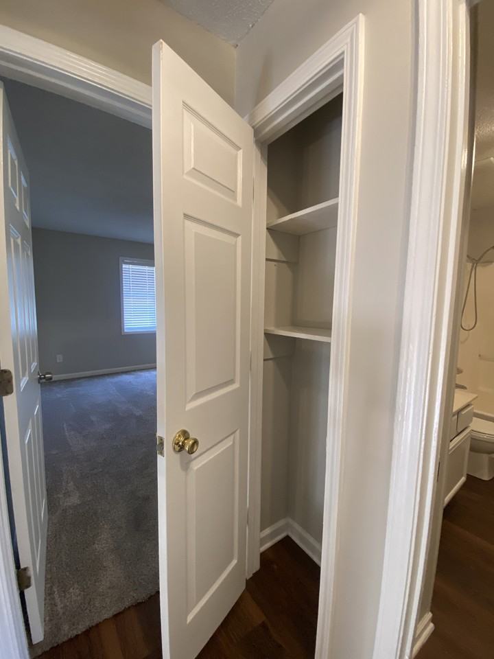 145 Viking DriveApartment #1 - Photo 7 of 10